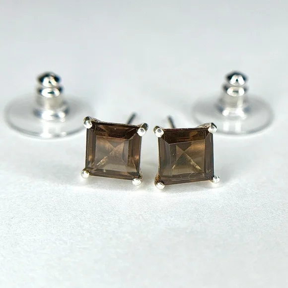 “Captivating Hazel” Princess-Cut Honey Smoky Quartz Studs! 💎 - Picture 3 of 5